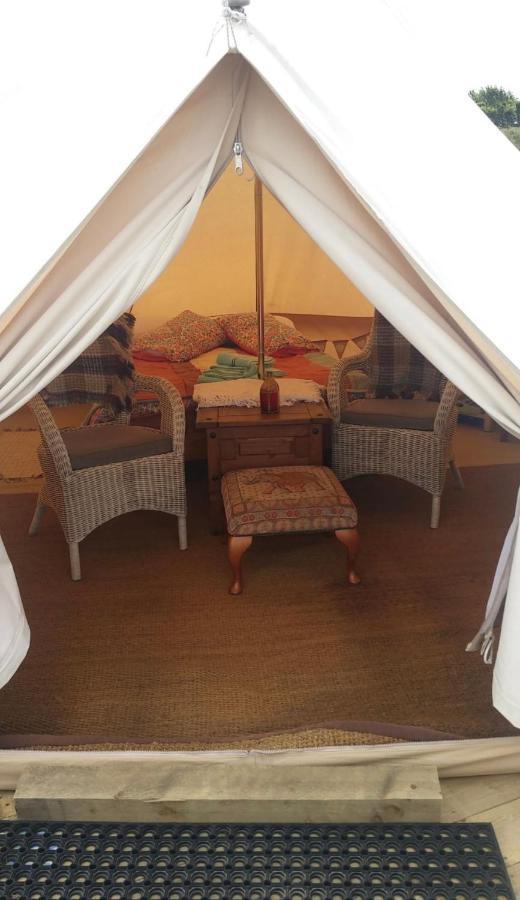 Porthgain Coastal Stay Bell Tent מראה חיצוני תמונה